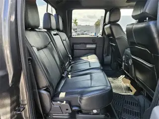 Ford F-250 Super Duty 2016 4x4 Lariat 4dr Crew Cab 6.8 ft. SB Pickup