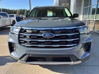 Ford Explorer 2025 AWD Active 4dr SUV