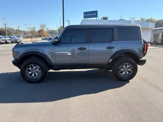Ford Bronco 2023 4x4 Base Advanced 4dr SUV
