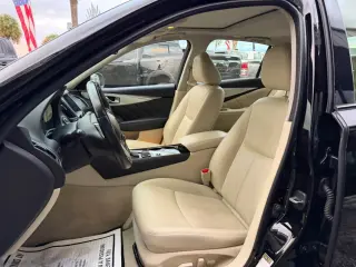 2019 Infiniti Q50