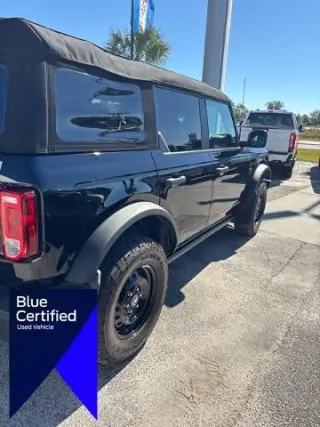 Ford Bronco 2023 4x4 Black Diamond 4dr SUV