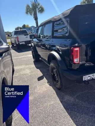 Ford Bronco 2023 4x4 Black Diamond 4dr SUV