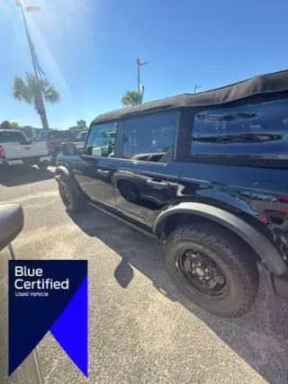 Ford Bronco 2023 4x4 Black Diamond 4dr SUV