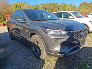 Ford Escape 2023 AWD ST-Line Select 4dr SUV