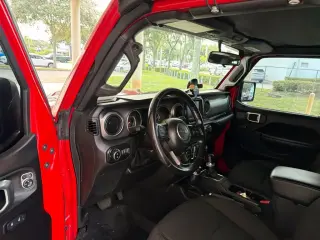 Jeep Gladiator 2021 4x4 Sport 4 puertas Cabina de tripulación 5,0 pies de cajón