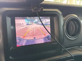 Jeep Gladiator 2021 4x4 Sport 4 puertas Cabina de tripulación 5,0 pies de cajón