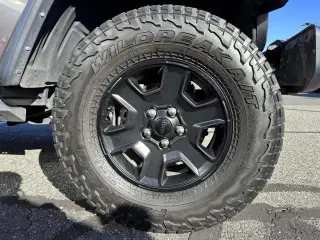 Jeep Gladiator 2022 4x4 Mojave 4dr Crew Cab 5.0 ft. SB