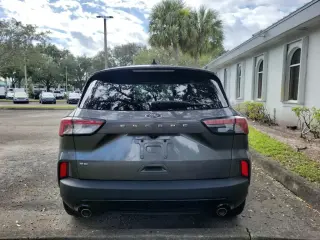 Ford Escape 2021 SE 4dr SUV