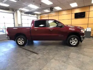 Ram 1500 2019 4x4 Big Horn 4dr Crew Cab 5.6 ft. SB Pickup