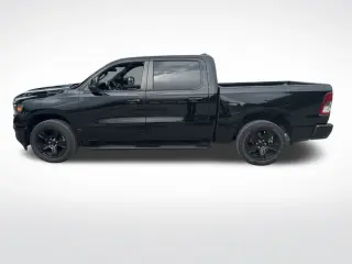 Ram 1500 2023 4x4 Big Horn 4dr Crew Cab 5.6 ft. SB Pickup