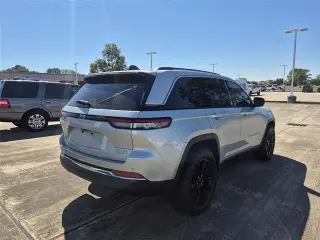 Jeep Grand Cherokee 2022 4x4 4xe 4dr SUV