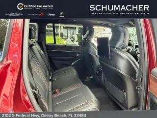 Jeep Grand Cherokee 2023 4x2 Summit 4dr SUV