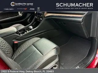 Jeep Grand Cherokee 2023 4x2 Summit 4dr SUV