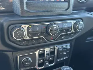 Jeep Wrangler Unlimited 2021 4x4 Sport SUV de 4 puertas