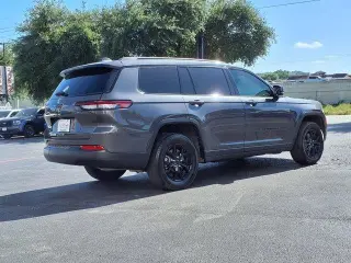 Jeep Grand Cherokee L 2025 4x4 Laredo 4dr SUV