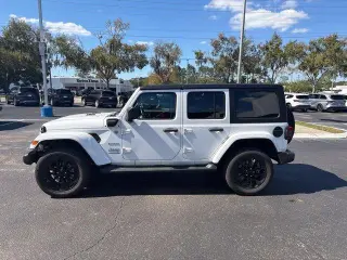 Jeep Wrangler Unlimited 2022 4x4 Sahara 4xe 4pu SUV