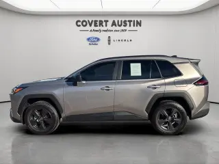Toyota RAV4 2026 AWD LE 4dr SUV