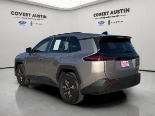 Toyota RAV4 2026 AWD LE 4dr SUV