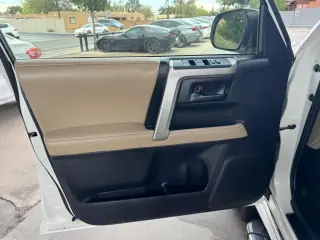 2013 Toyota 4Runner RWD 4dr V6 SR5 (Natl)