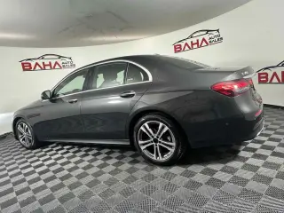 Mercedes-Benz E 350 de 2023