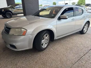 Dodge Avenger 2012 SXT 4dr Sedan