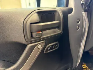 Jeep Wrangler Unlimited 2017 4x4 Sport 4dr SUV