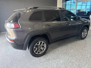 Jeep Cherokee 2021 4x4 Trailhawk 4dr SUV