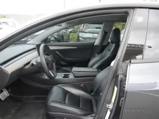 Tesla Model 3 2021 AWD Performance 4dr Sedan