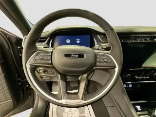 Jeep Grand Cherokee L 2025 4x4 Limited 4dr SUV