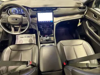 Jeep Grand Cherokee L 2025 4x4 Limited 4dr SUV