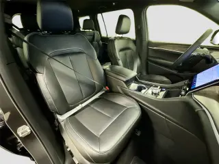 Jeep Grand Cherokee L 2025 4x4 Limited 4dr SUV