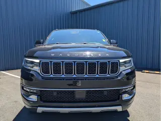 Jeep Wagoneer 2022 4x4 Series II Carbide 4dr SUV