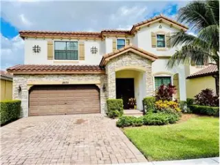 Propiedad de alquiler con 4 dormitorios y 3.5 baños en LAKE WORTH BEACH