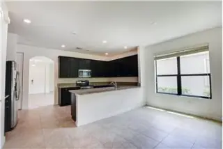 Propiedad de alquiler con 4 dormitorios y 3.5 baños en LAKE WORTH BEACH