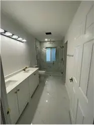 Propiedad de alquiler con 4 dormitorios y 2.5 baños en BOCA RATON