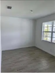 Propiedad en alquiler con 5 dormitorios y 3.5 baños en LOXAHATCHEE