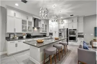 Propiedad de alquiler con 4 dormitorios y 3.5 baños en LAKE WORTH BEACH