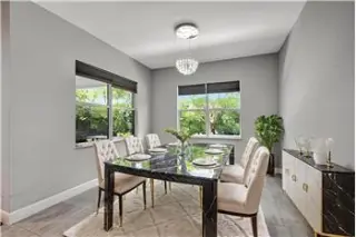 Propiedad de alquiler con 4 dormitorios y 3.5 baños en LAKE WORTH BEACH