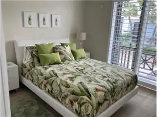 Propiedad de alquiler con 2 dormitorios y 2 baños en FORT LAUDERDALE