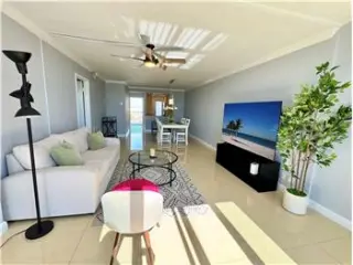 Propiedad en renta con 2 dormitorios y 2 baños en POMPANO BEACH