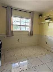 Propiedad en alquiler con 3 dormitorios y 2.5 baños en Miami