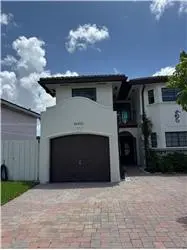 Propiedad en alquiler con 3 dormitorios y 2.5 baños en Miami