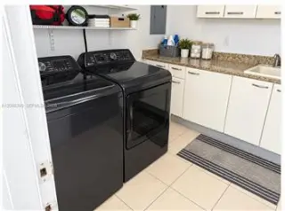 Propiedad de alquiler con 5 dormitorios y 3 baños en Cutler Bay
