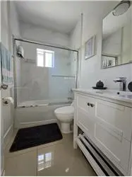 Propiedad de alquiler con 4 dormitorios y 2.5 baños en Miami