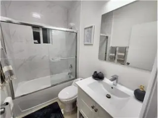 Propiedad de alquiler con 4 dormitorios y 2.5 baños en Miami