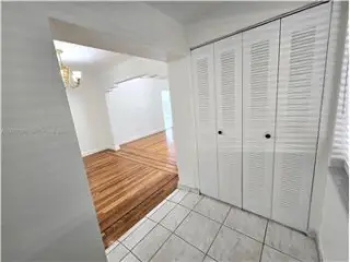 Propiedad en renta con 2 dormitorios y 0 baños en Miami