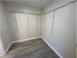 Propiedad en alquiler con 4 dormitorios y 2 baños en Miami