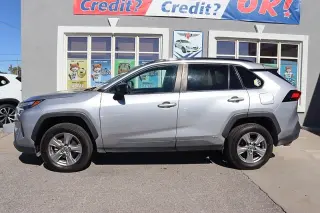 2023 Toyota RAV4 Hybrid LE