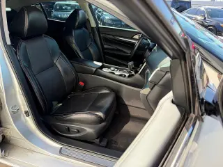 2022 Nissan Maxima SV