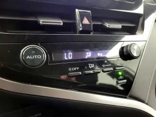 Toyota Camry 2021 SE 4dr Sedan